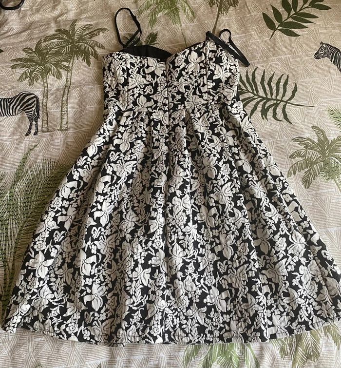 robe fleurie - photo numéro 2