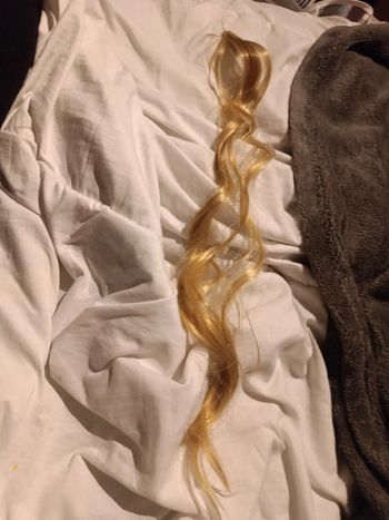 Extension mèche de cheveux blonde