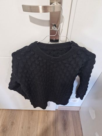 Pull noir