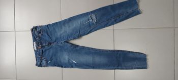 Jeans troué W28