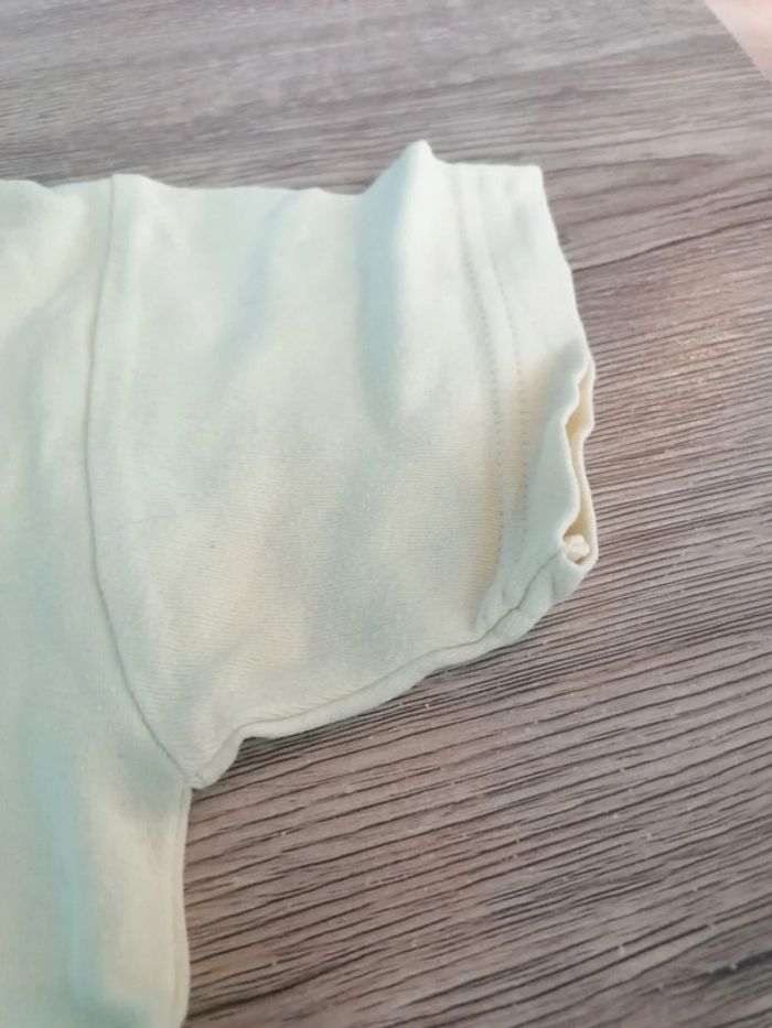 Polo jaune - photo numéro 2