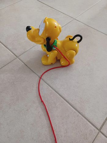 Pluto jouet à tirer