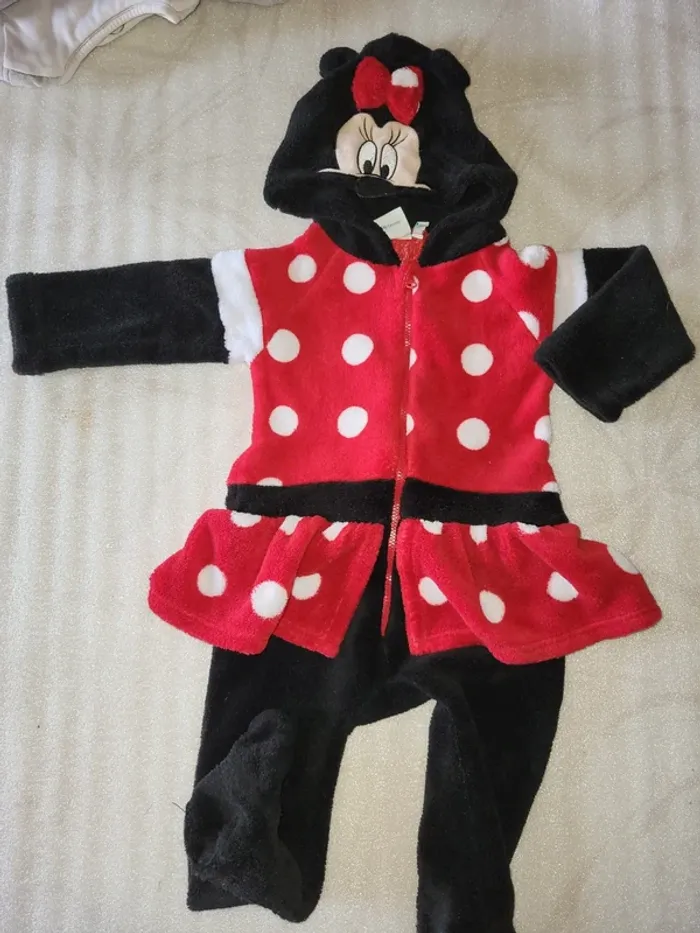 Combinaison minnie