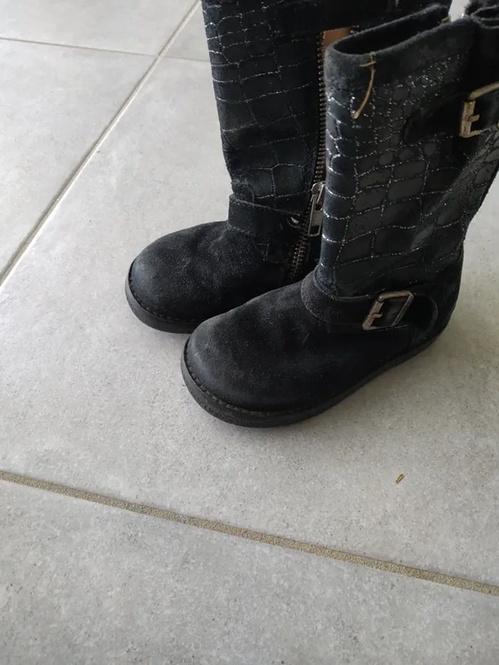 Botte pointure 24 - photo numéro 4