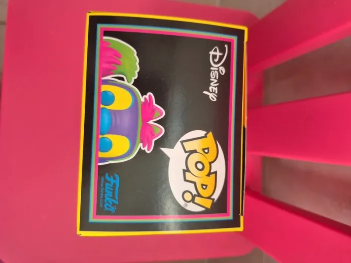 Funko pop Disney cheshire Blacklight n°1489 - photo numéro 5