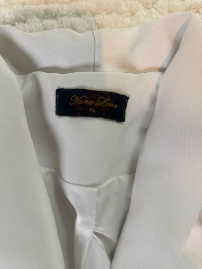 Blazer tailleur blanc - photo numéro 3