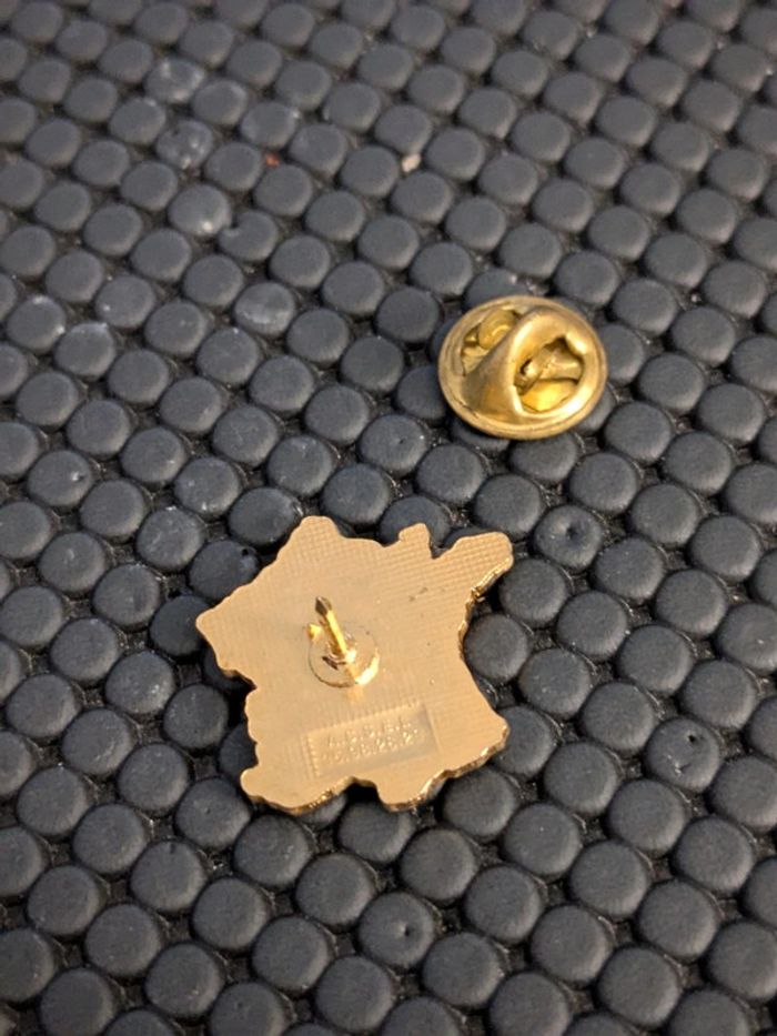 Pin's Championnat France de Flipper 1992 - photo numéro 2