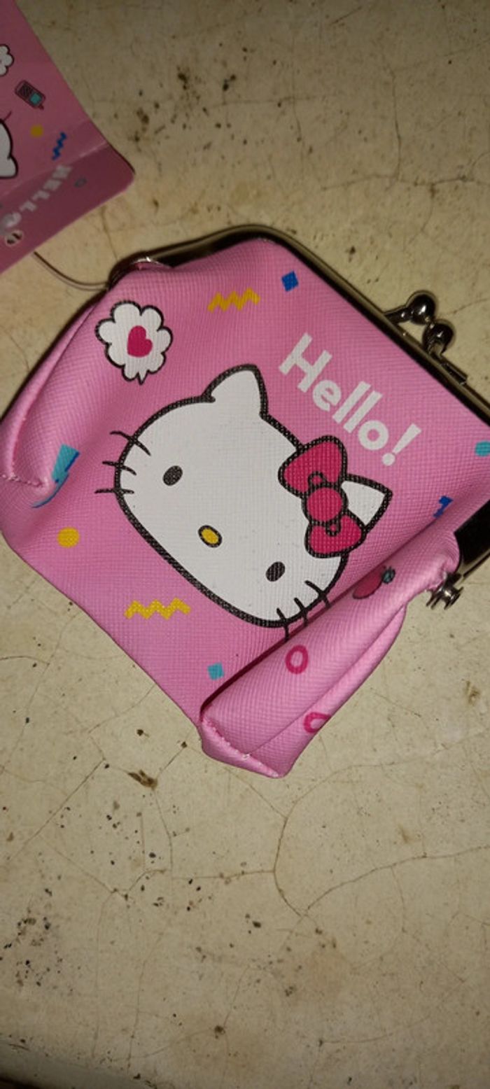 Petit porte monnaie fillette hello kitty neuf - photo numéro 2