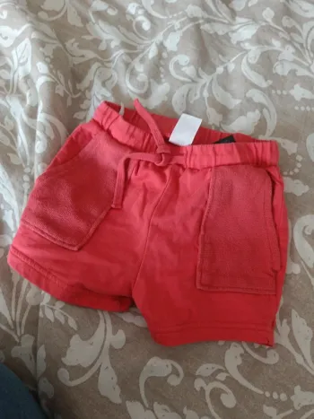 Short rouge H&M 74cm