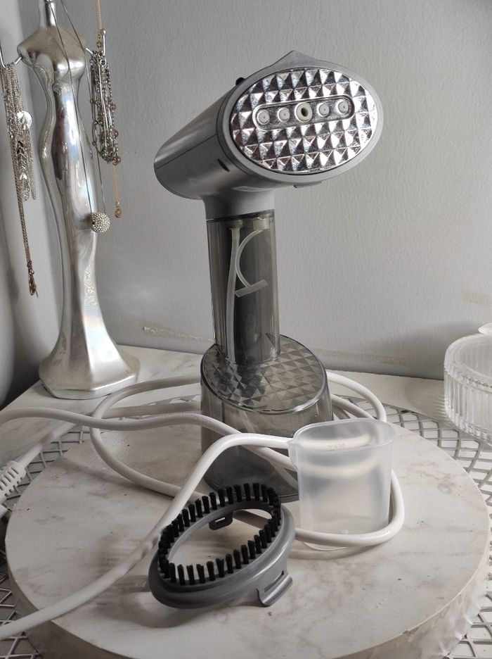 Defroisseur vapeur - photo numéro 3