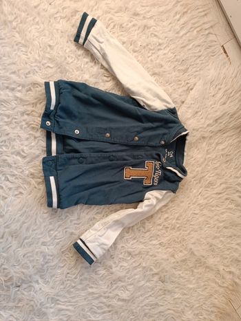Veste 24 mois