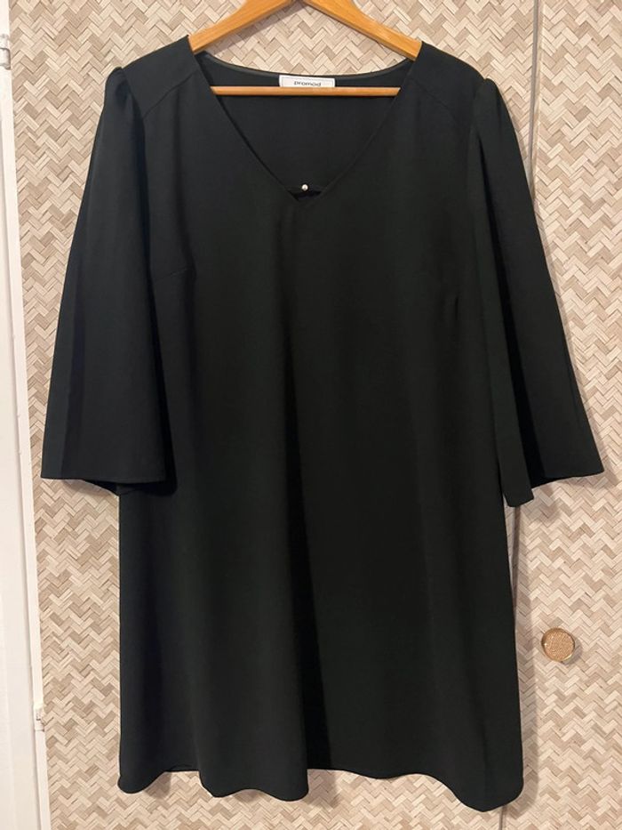 Robe noire