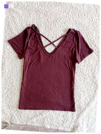T-shirt bordeaux croisé vintage cute confortable