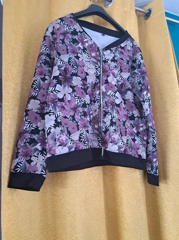Veste fleurie