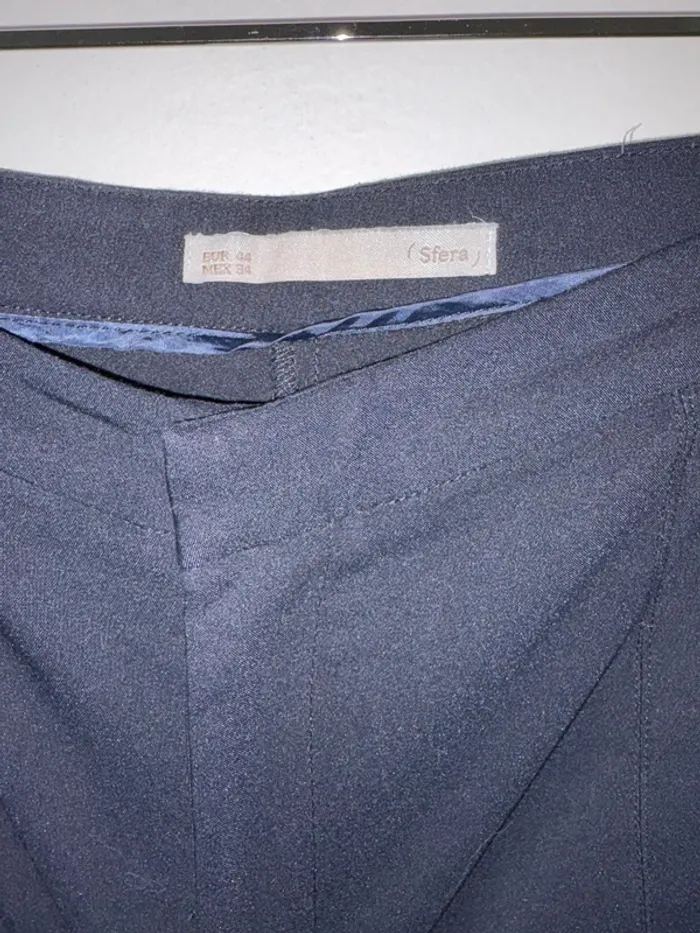 Pantalon à pinces femme Sfera taille 44 bleu marine en très bon état - photo numéro 8