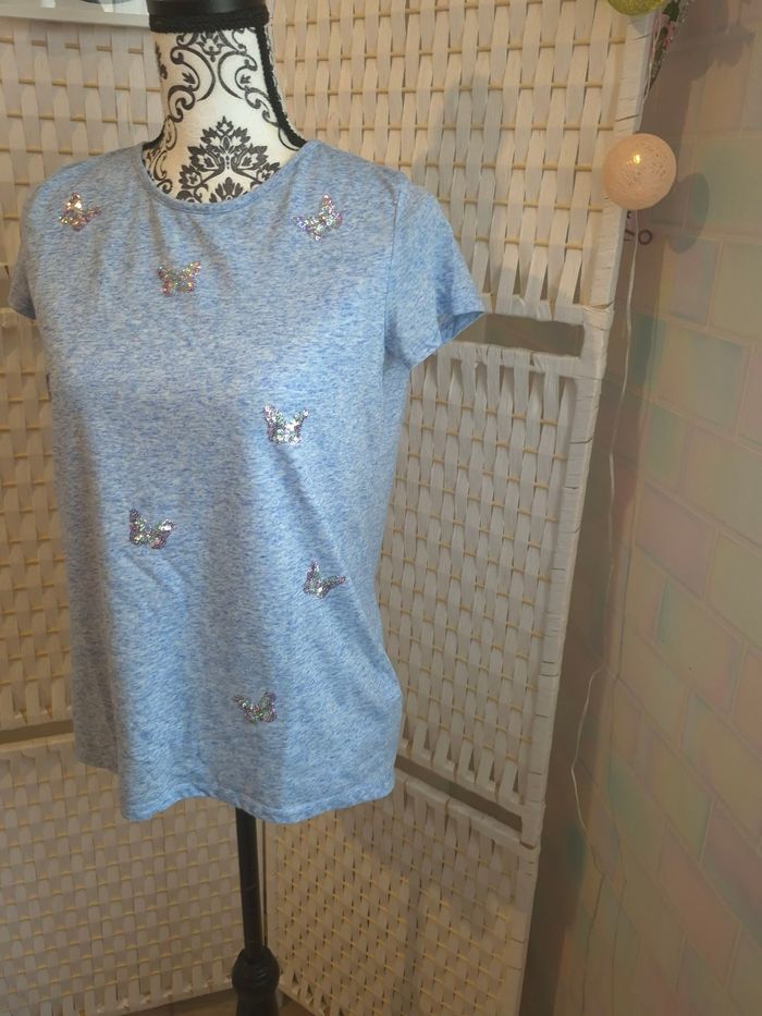 Joli T-shirt bleu chiné papillons sequins C&A fille 170/176 14/ 16 ans - photo numéro 2