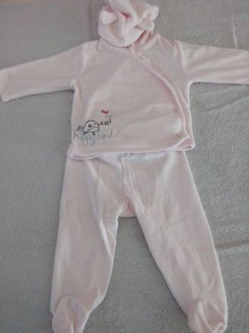 Pyjamas 6 mois (réf perso F-C28)(familleac72)