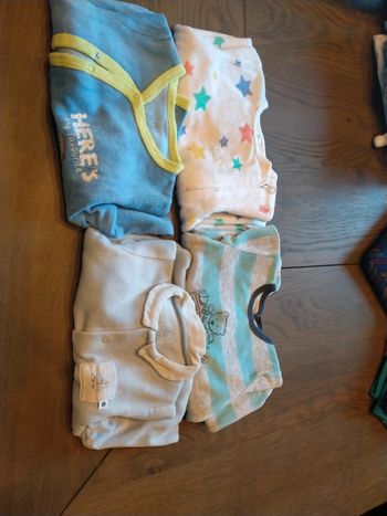 Lot 4 pyjamas velours 3mois