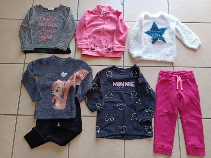 Lot vêtements  filles multimarques 3 ans - photo numéro 2