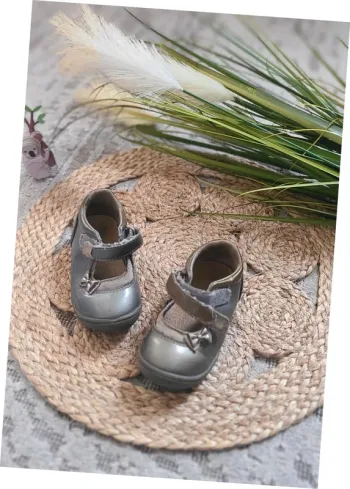 Chaussure taille 22