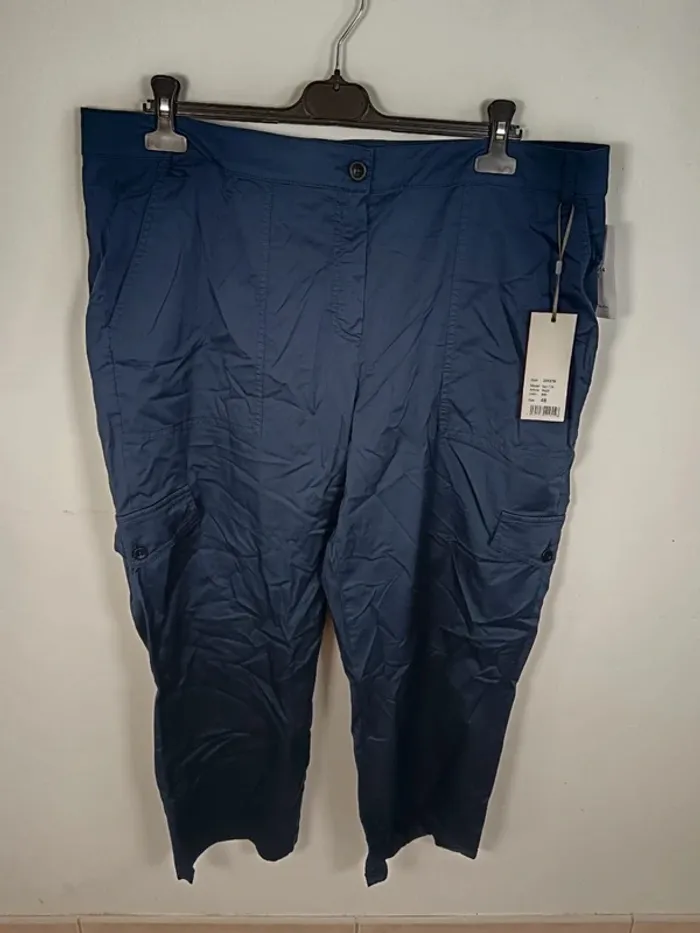 C32 pantalon marine Raffaello Rossi 48