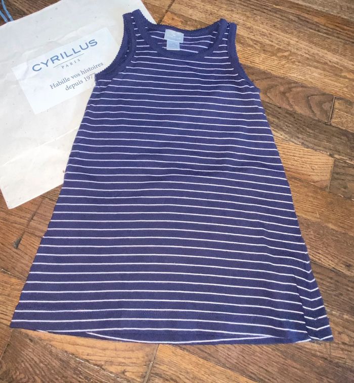 Robe Cyrillus  2 ans