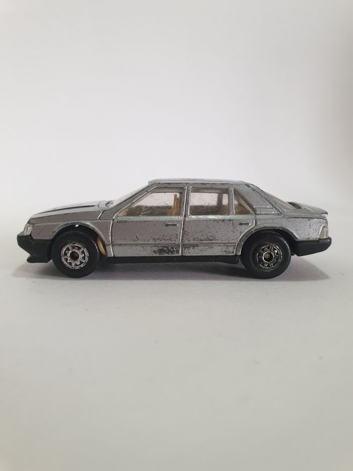 Mc Toy Renault 25 V6 Turbo 1/64 Made in Macau - photo numéro 7