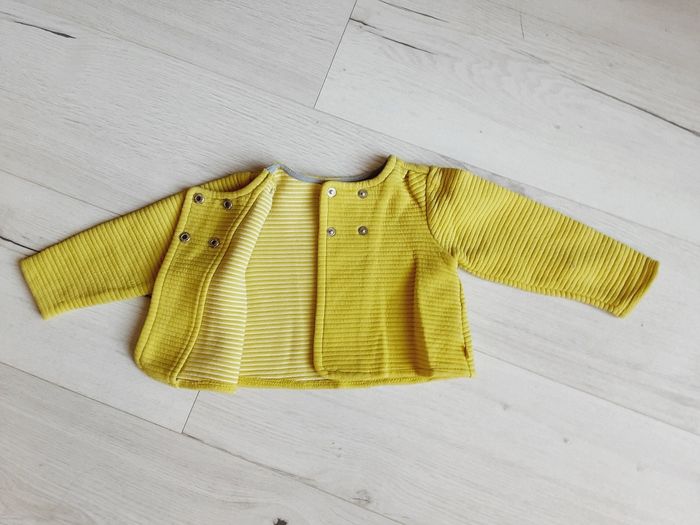 Vêtement bébé fille gilet Obaïbi 18 mois - photo numéro 2