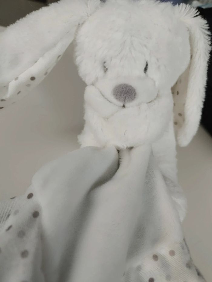 Doudou Lapin Pommette blanc