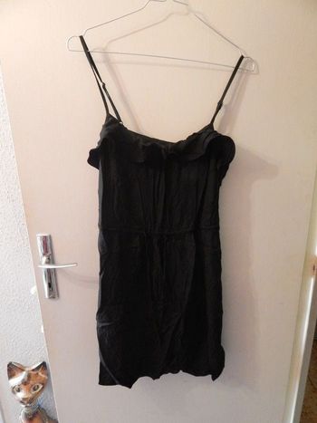 Robe noir courte haut débardeur H&M taille 40