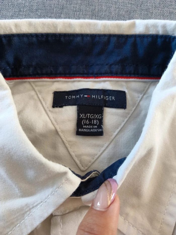 C53 chemise blanc Tommy Hilfiger 16-18 ans - photo numéro 4