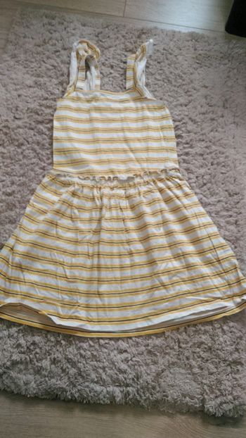 Robe 8 ans