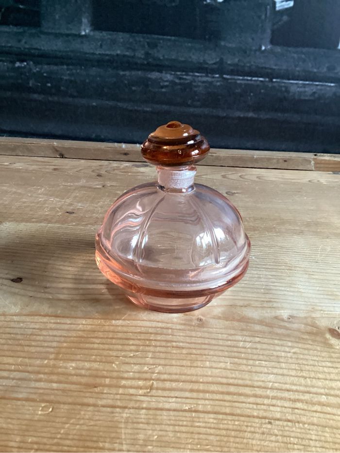 Flacon parfum artdeco