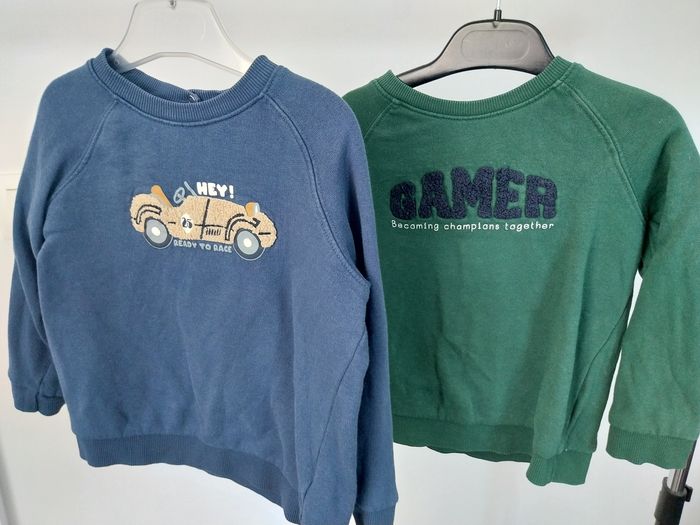 Lot de 2 sweat kiabi 36mois