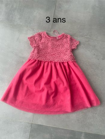Robe rose 3 ans