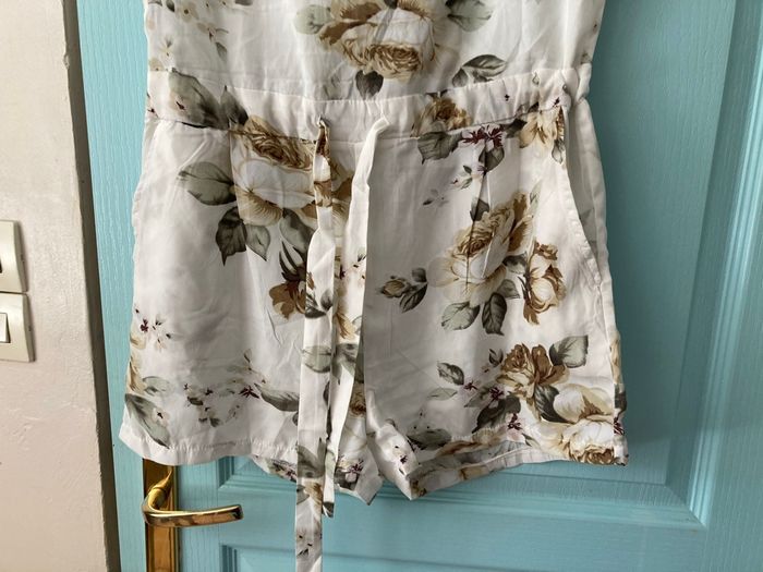 Combi-short taille 38-40 - photo numéro 3