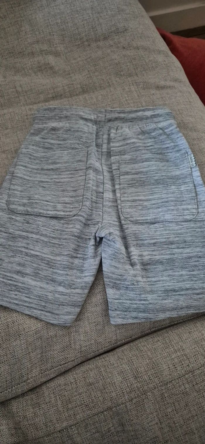 Short Kiabi - photo numéro 2