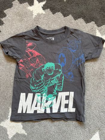 T shirt Marvel 24-36 mois