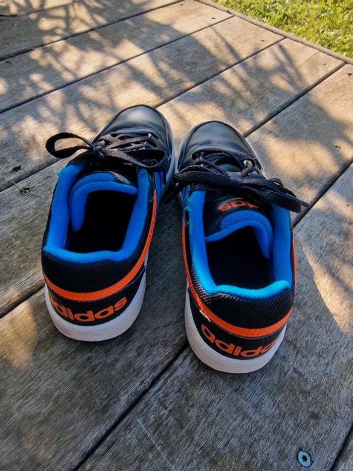 Baskets adidas taille 37 1/3 - photo numéro 5
