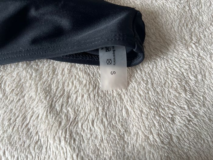 Haut de maillot de bain SHEIN – taille S - photo numéro 2