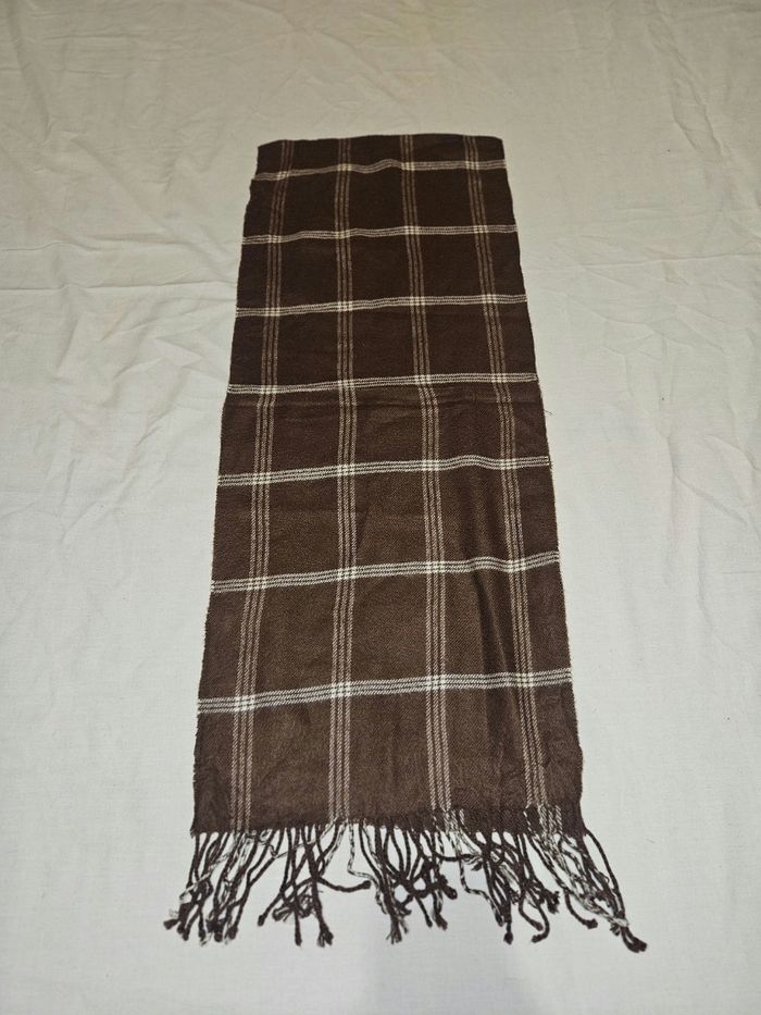 Écharpe burberry - photo numéro 4