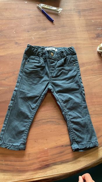 Pantalon bleu marine 18m