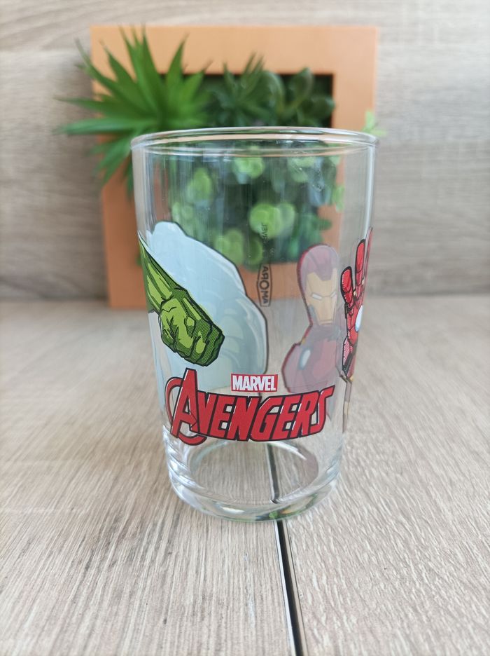 Verre Amora marvel avengers
