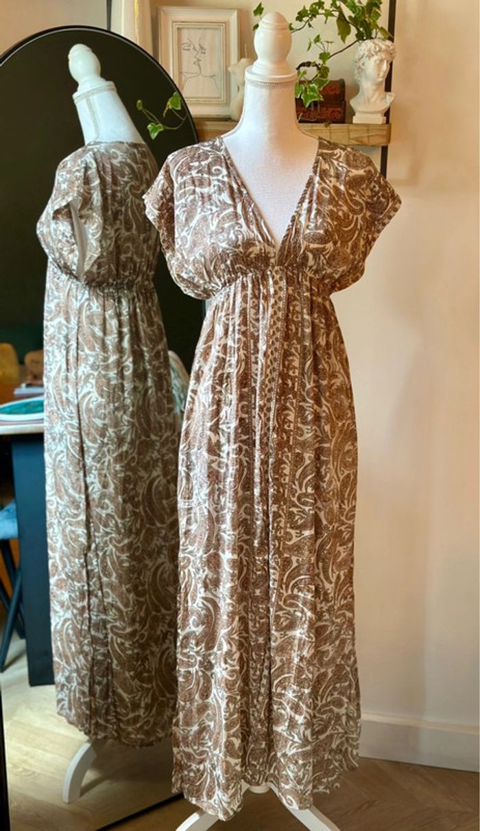 Belle robe longue motifs paisley fleuris taille U - Laraethnics - photo numéro 2