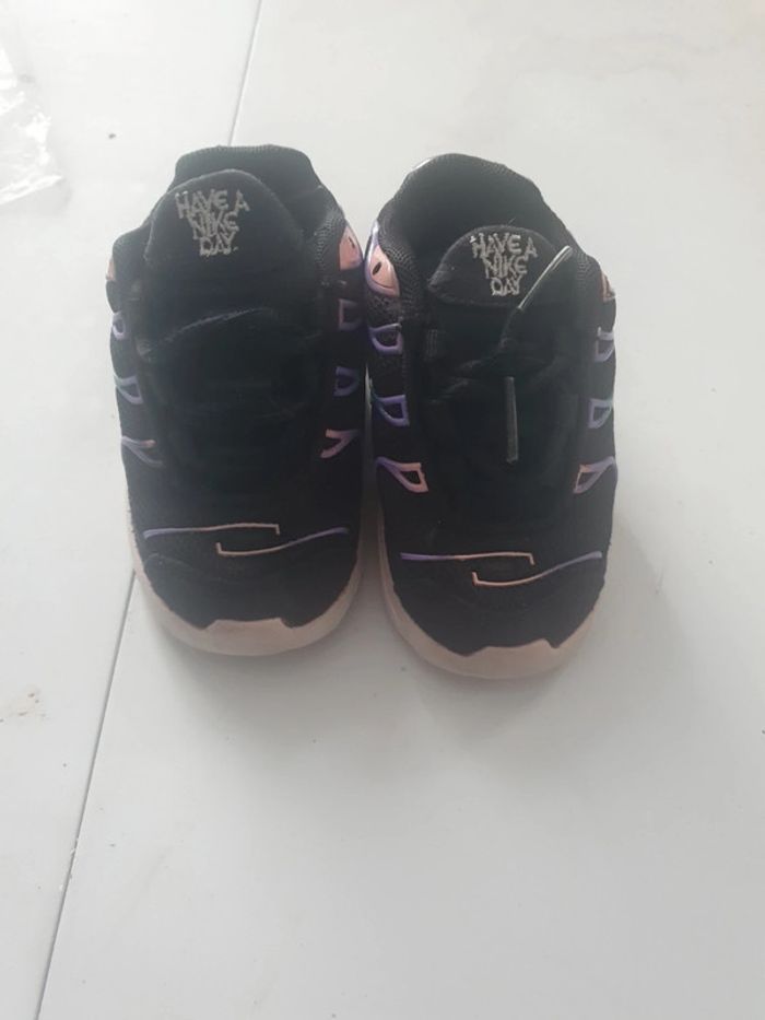 Basket nike TN