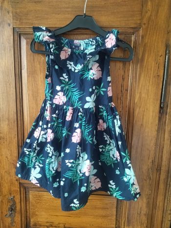 Robe été quasi neuve 5 ans Kiabi 