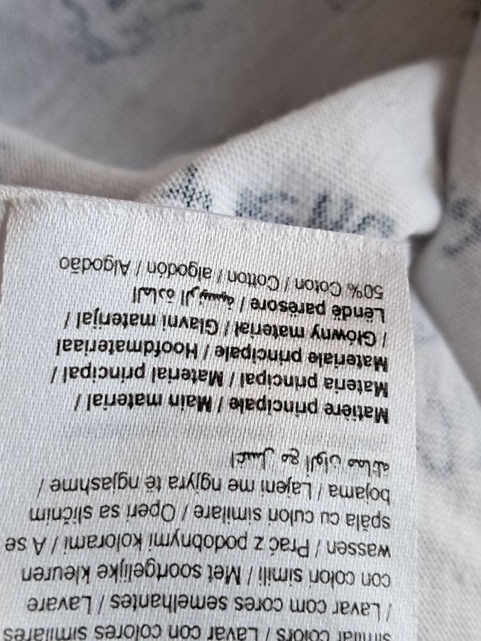 Tee-shirt fille 8 ans - photo numéro 3