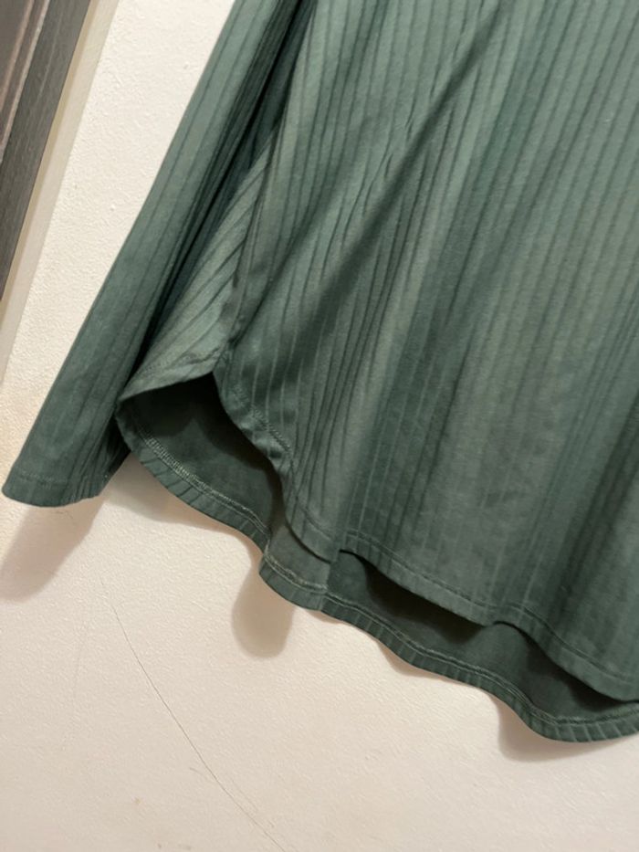 T-shirt taille 38 - photo numéro 2