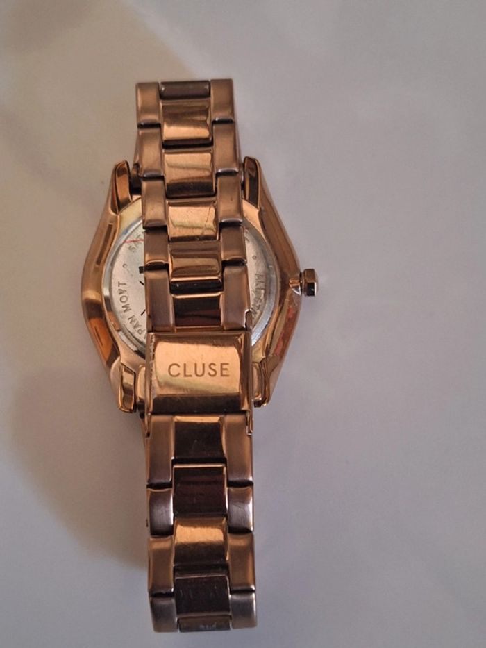 Montre Cluse dorée - photo numéro 3