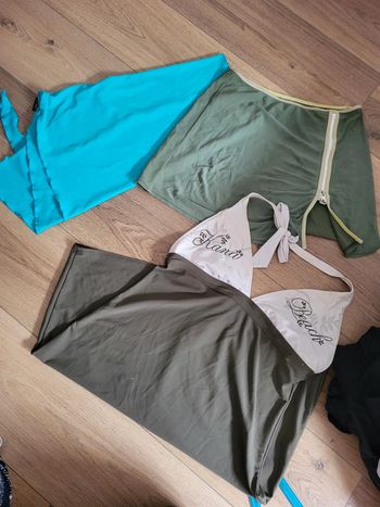 Lot d'affaires de plage